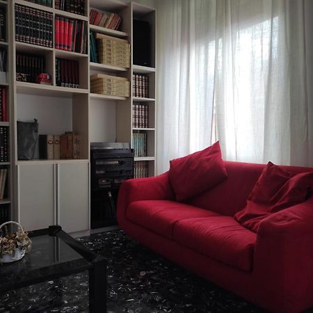Casa Di Pipo - Appartamento Davanti Al Mare Pescara Buitenkant foto