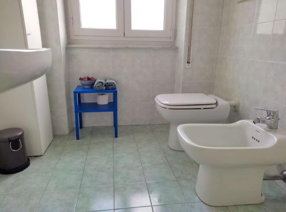 Casa Di Pipo - Appartamento Davanti Al Mare Pescara Buitenkant foto